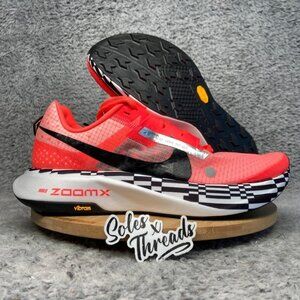 Nike ZoomX Ultrafly Trail Racing Size 10 Men Bright Crimson White DX1978-600